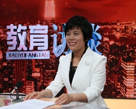 合阳县中心幼儿园园长王玉琴作客渭南电视台教育访谈节目
